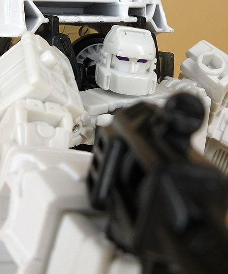 レビュー：TFジェネレーションズ アースライズ（海外版