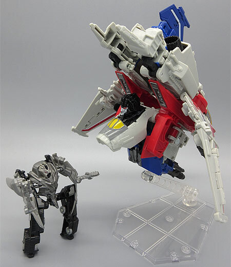 230220v.jpg